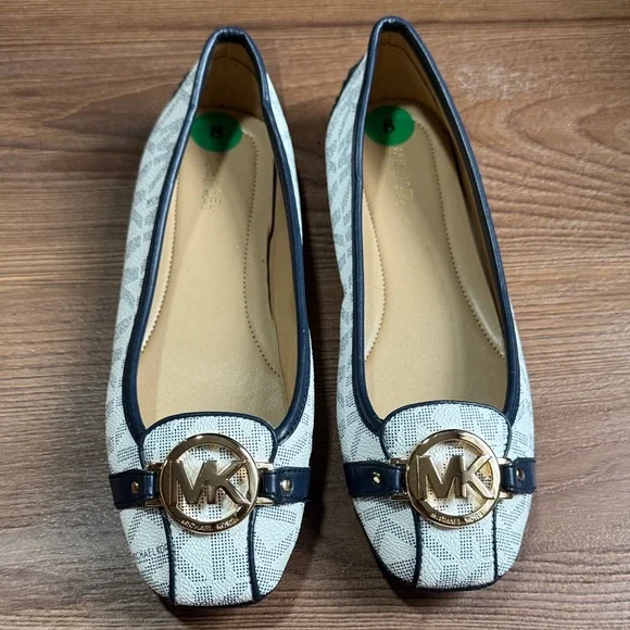 Michael Kors Cream and Navy Loafers with Gold Accent - Picture 1 of 7